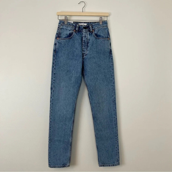 Decade Studio Alex Slim Fit Jeans 26 Light Acid Wash 100% Cotton Minimalist NWT - Picture 1 of 7